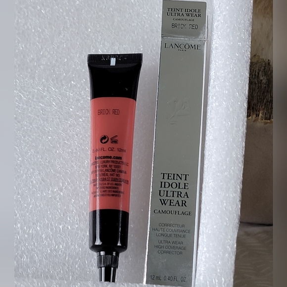 Lancome Camouflage Corrector - Brick Red - Picture 3 of 4